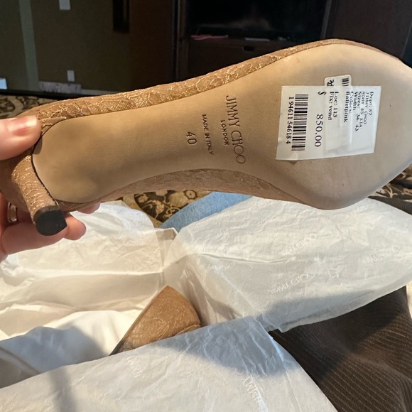 Jimmy Choo Romy Chantilly Lace. EU Size 40. US size 10. - Picture 4 of 9
